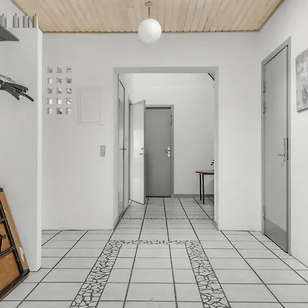 בית נופש 5 Bedroom Stunning In