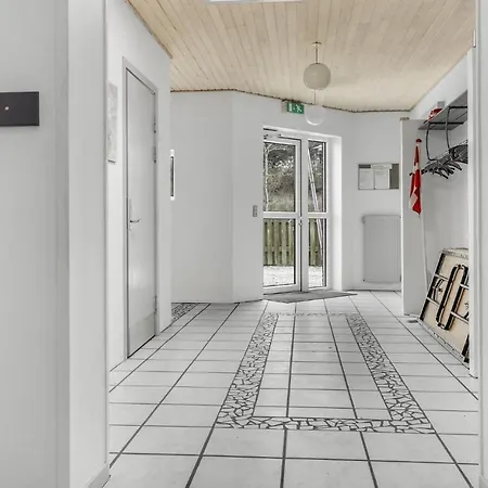 5 Bedroom Stunning In בית נופש