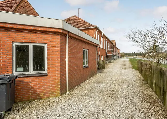 5 Bedroom Stunning In Hanstholm