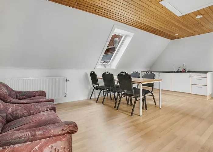 Сasa de vacaciones 5 Bedroom Stunning In Hanstholm