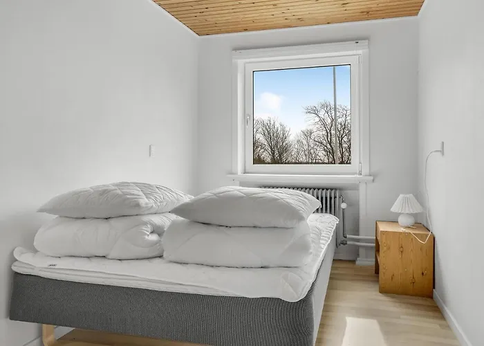 5 Bedroom Stunning In *